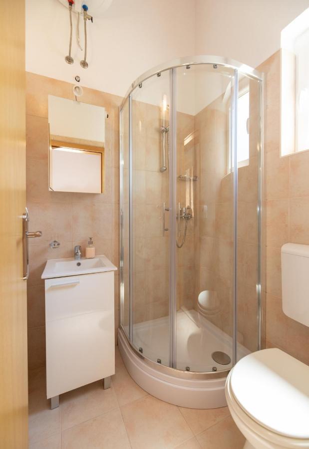 Apartments4You Supetar-The Best And Most Popular Apartments For Discovering The Island - Free Parking - 200 Meters From The Beach Экстерьер фото